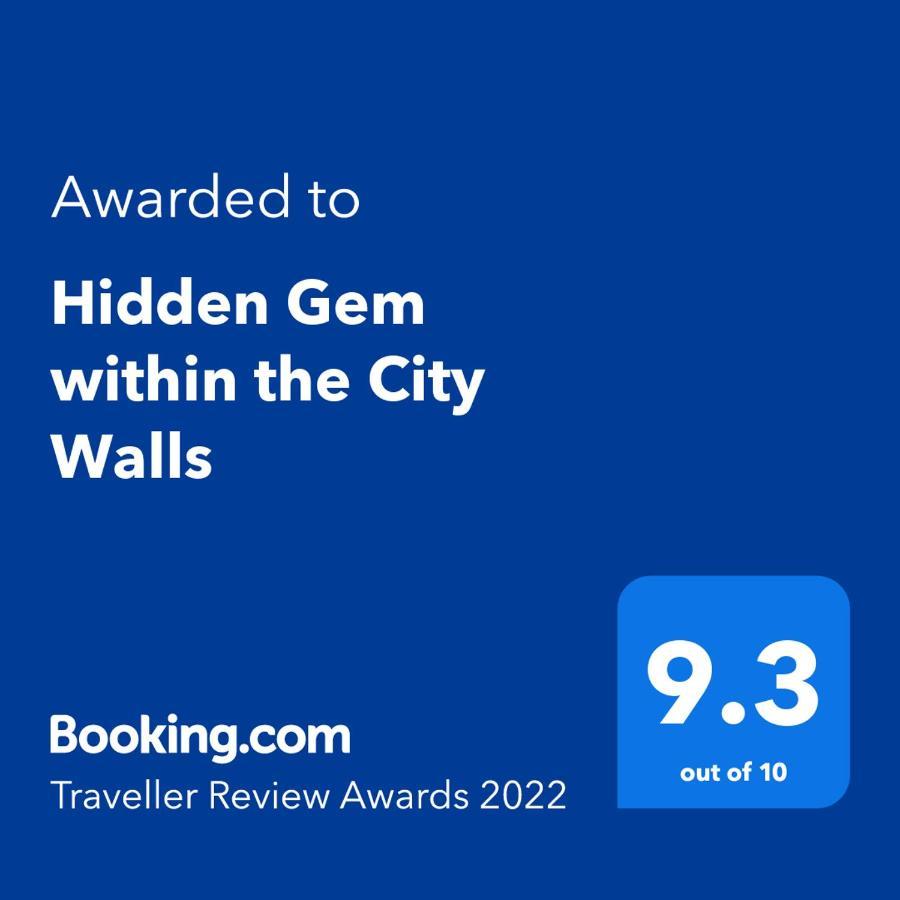 Hidden Gem Within The City Walls Canterbury Exterior foto